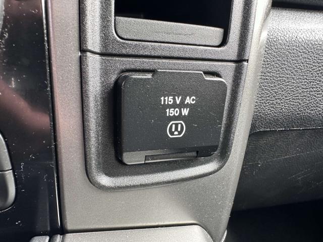 2016 RAM 1500 Sport photo