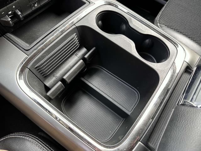 2016 RAM 1500 Sport photo