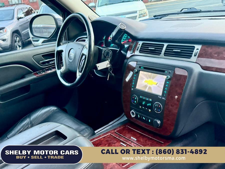 2013 Chevrolet Suburban LTZ 1500 photo