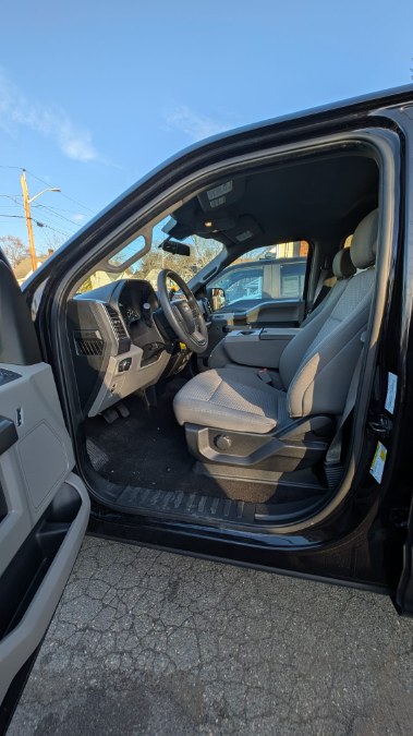 2019 Ford F-150 XLT 4WD SuperCrew 5.5'' Box photo