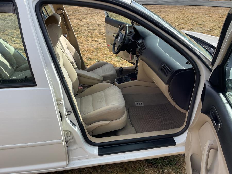 2003 Volkswagen Golf GLS TDI photo