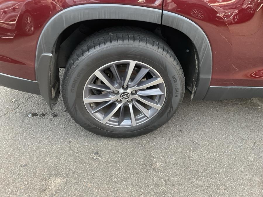 2019 Toyota Highlander XLE V6 AWD (Natl) photo