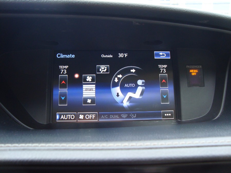 2015 Lexus ES 00h photo
