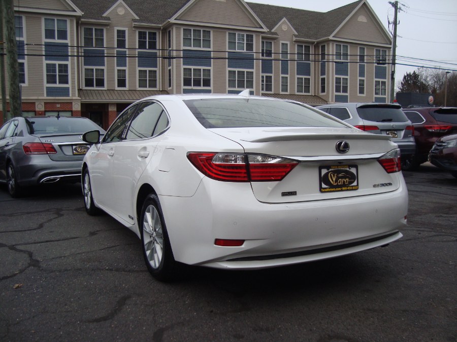 2015 Lexus ES 00h photo
