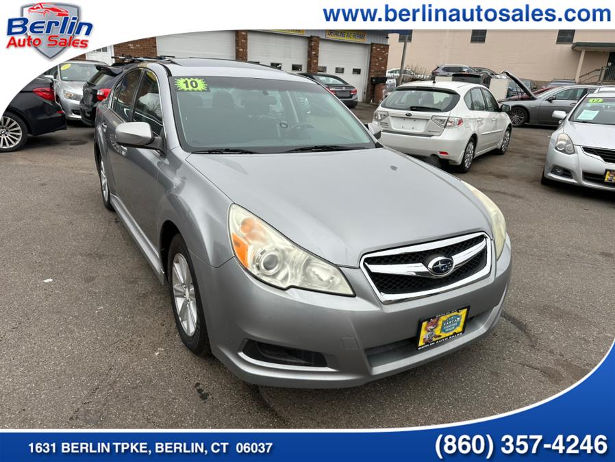 2010 Subaru Legacy 2.5i Premium photo