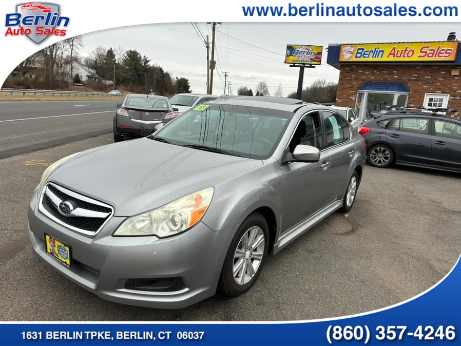 2010 Subaru Legacy 2.5i Premium photo