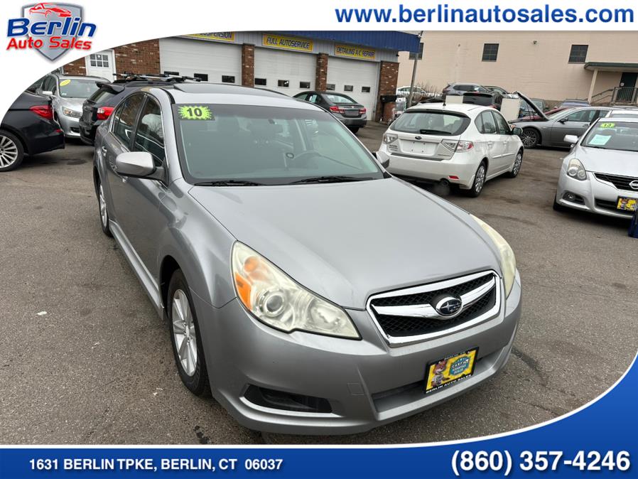 2010 Subaru Legacy 2.5i Premium photo