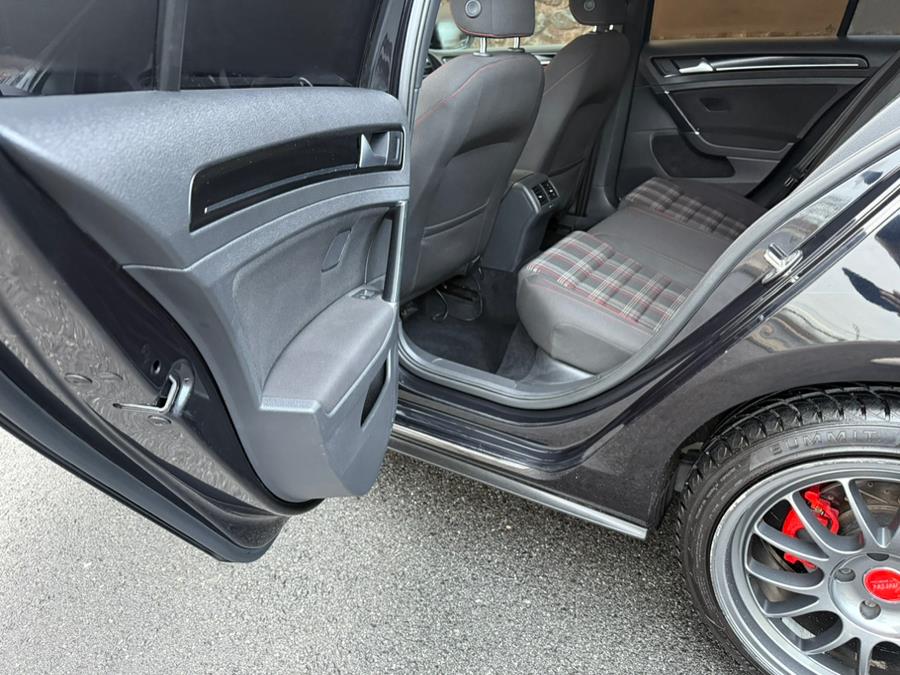 2017 Volkswagen Golf Gti 2.0T 4-Door S Manual photo