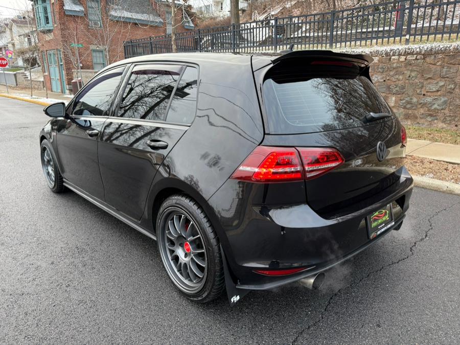 2017 Volkswagen Golf Gti 2.0T 4-Door S Manual photo