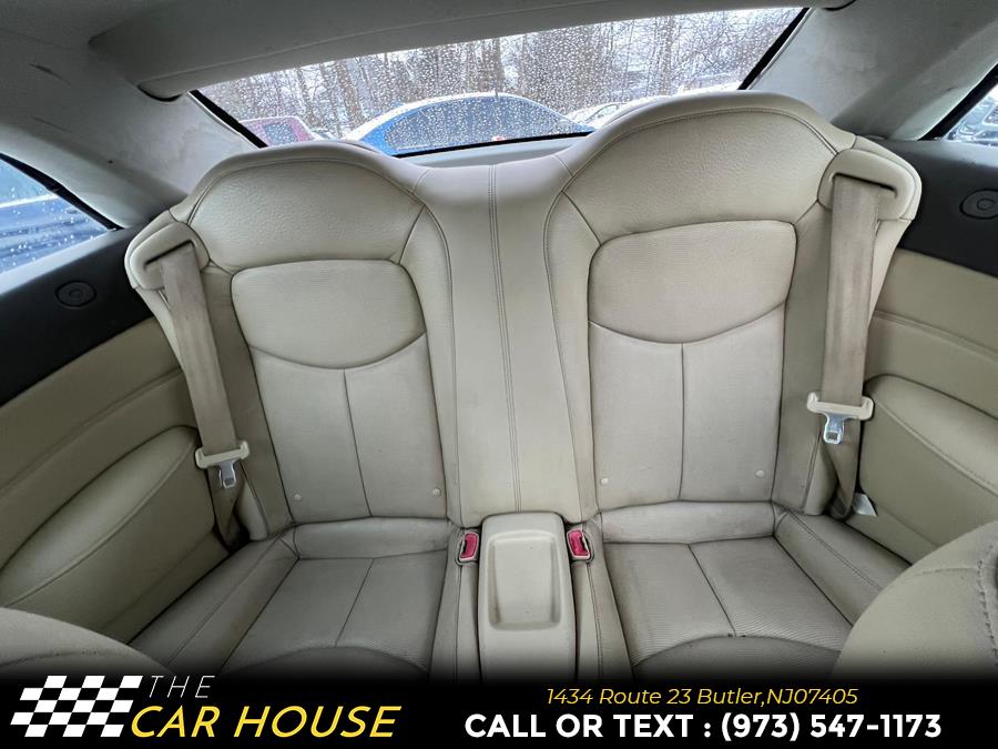 2012 Infiniti Legend photo