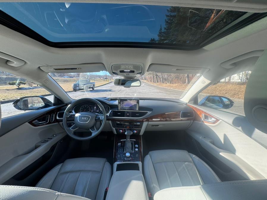 2012 Audi A7 3.0T quattro Prestige photo