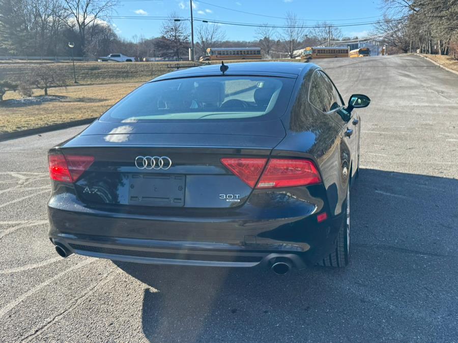 2012 Audi A7 3.0T quattro Prestige photo