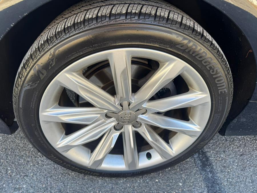 2012 Audi A7 3.0T quattro Prestige photo