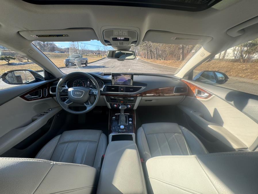 2012 Audi A7 3.0T quattro Prestige photo