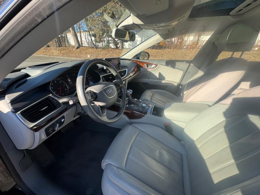 2012 Audi A7 3.0T quattro Prestige photo