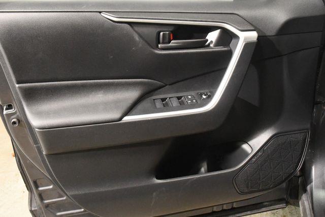 2021 Toyota RAV4 Prime SE photo
