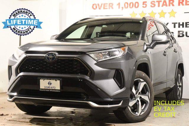 2021 Toyota RAV4 Prime SE photo