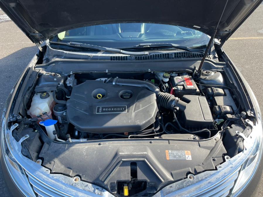 2015 Lincoln MKZ 4dr Sdn AWD photo
