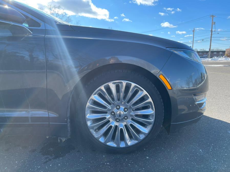 2015 Lincoln MKZ 4dr Sdn AWD photo