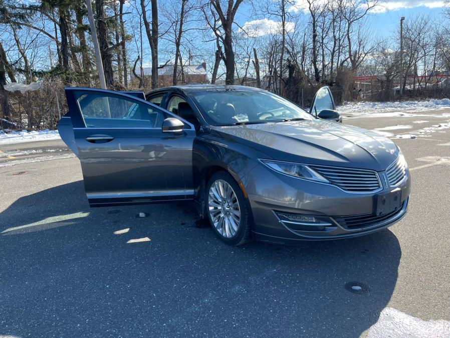 2015 Lincoln MKZ 4dr Sdn AWD photo