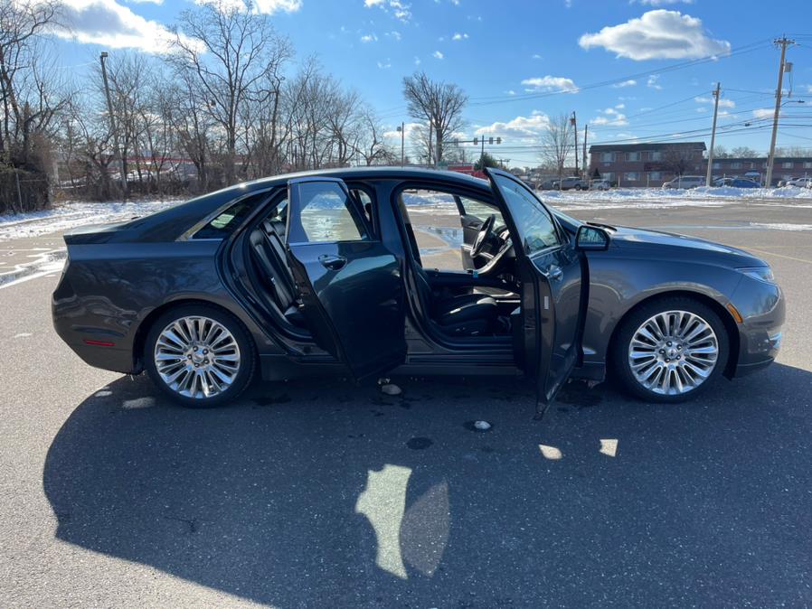 2015 Lincoln MKZ 4dr Sdn AWD photo