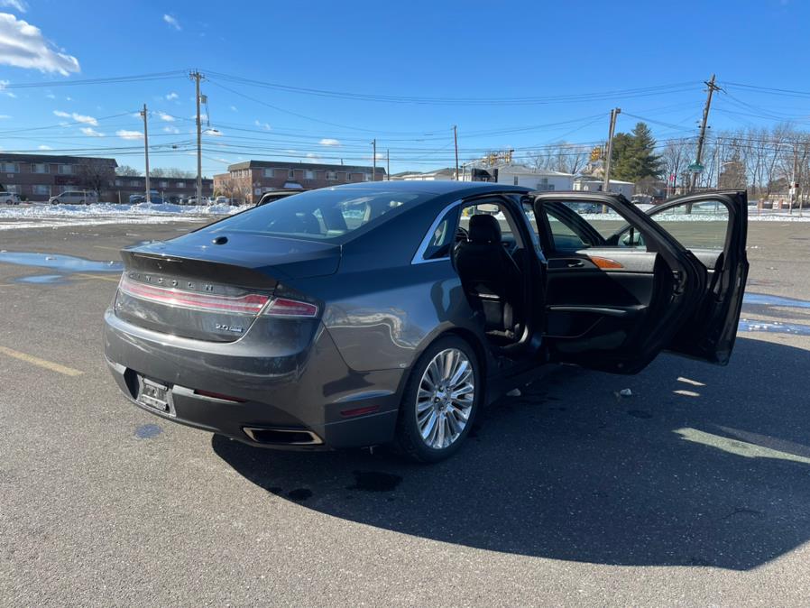 2015 Lincoln MKZ 4dr Sdn AWD photo