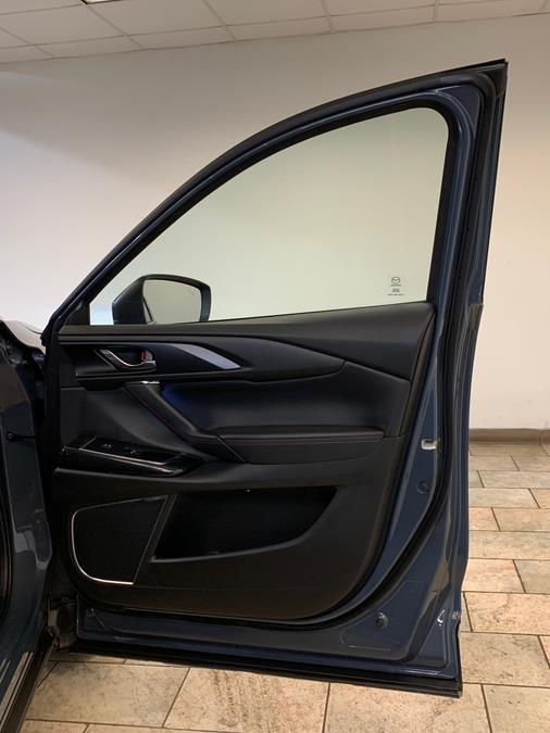 2022 Mazda CX-9 Carbon Edition AWD photo