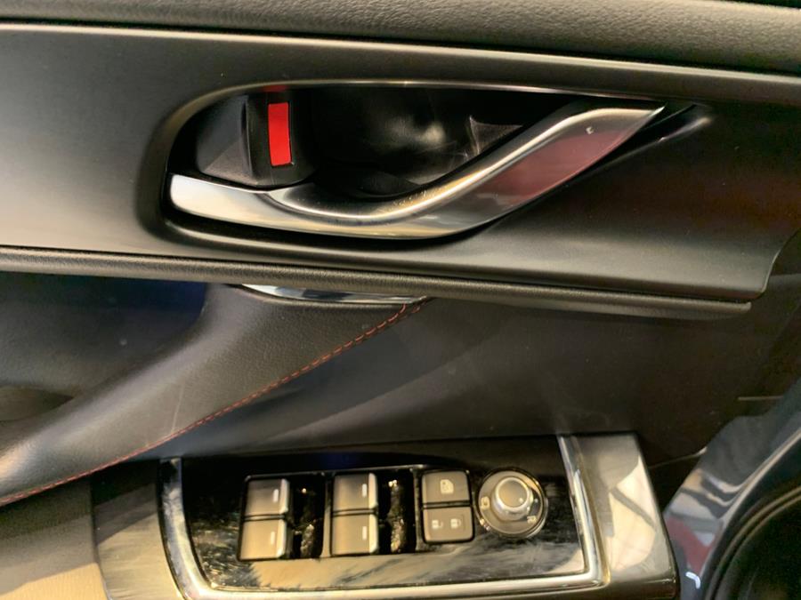 2022 Mazda CX-9 Carbon Edition AWD photo