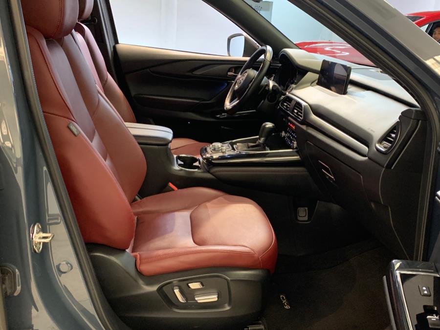2022 Mazda CX-9 Carbon Edition AWD photo