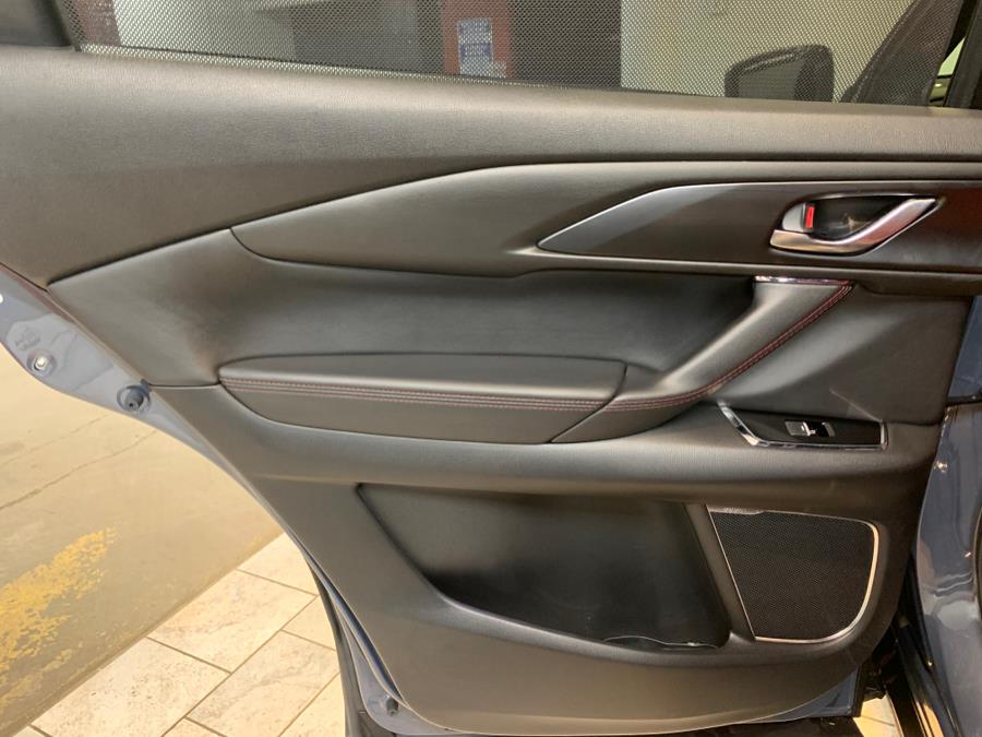 2022 Mazda CX-9 Carbon Edition AWD photo