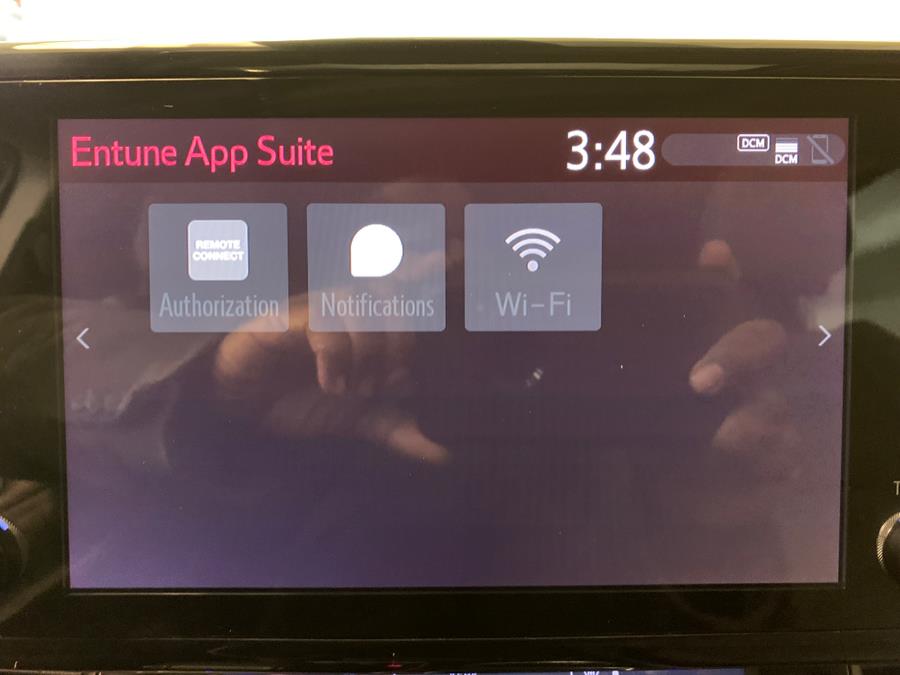 2021 Toyota Sienna XLE FWD 8-Passenger (Natl) photo