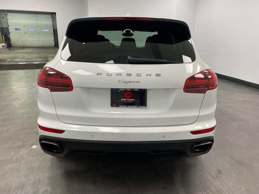 2018 Porsche Cayenne Platinum Edition AWD photo