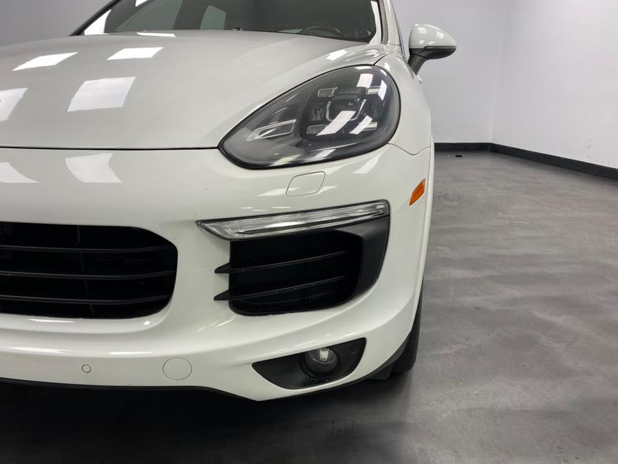 2018 Porsche Cayenne Platinum Edition AWD photo