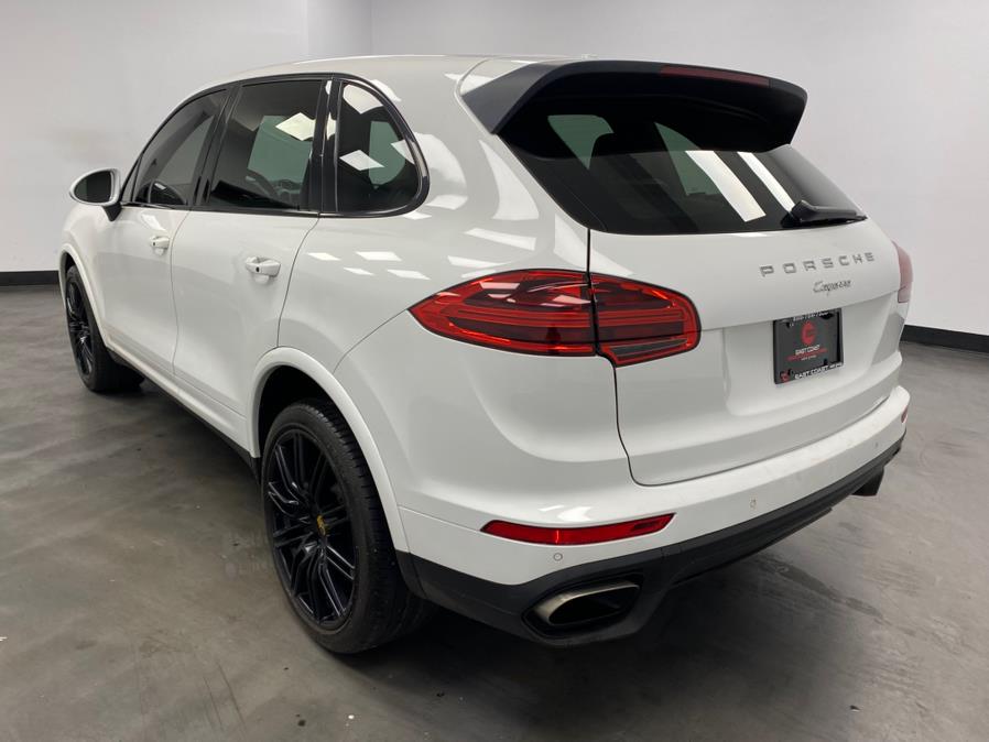 2018 Porsche Cayenne Platinum Edition AWD photo