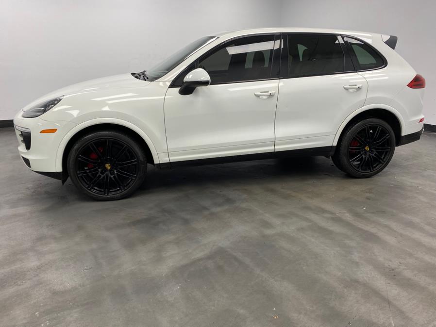 2018 Porsche Cayenne Platinum Edition AWD photo