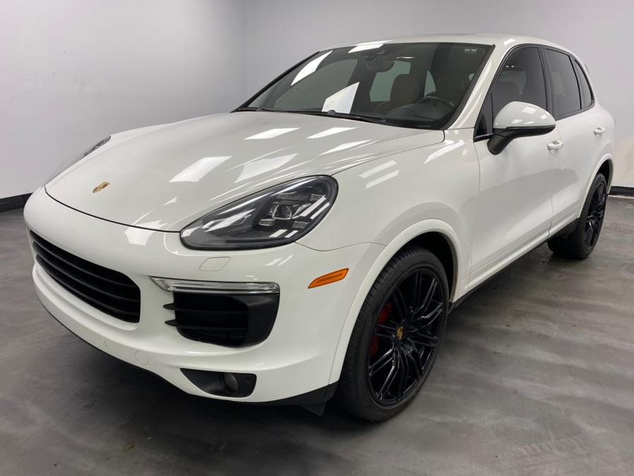 2018 Porsche Cayenne Platinum Edition AWD photo