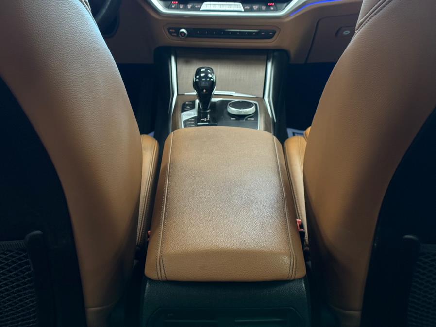 2021 BMW 3-Series 330i xDrive Sedan North Americ photo