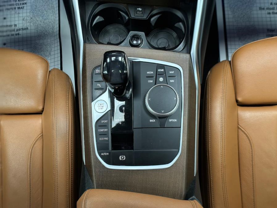 2021 BMW 3-Series 330i xDrive Sedan North Americ photo