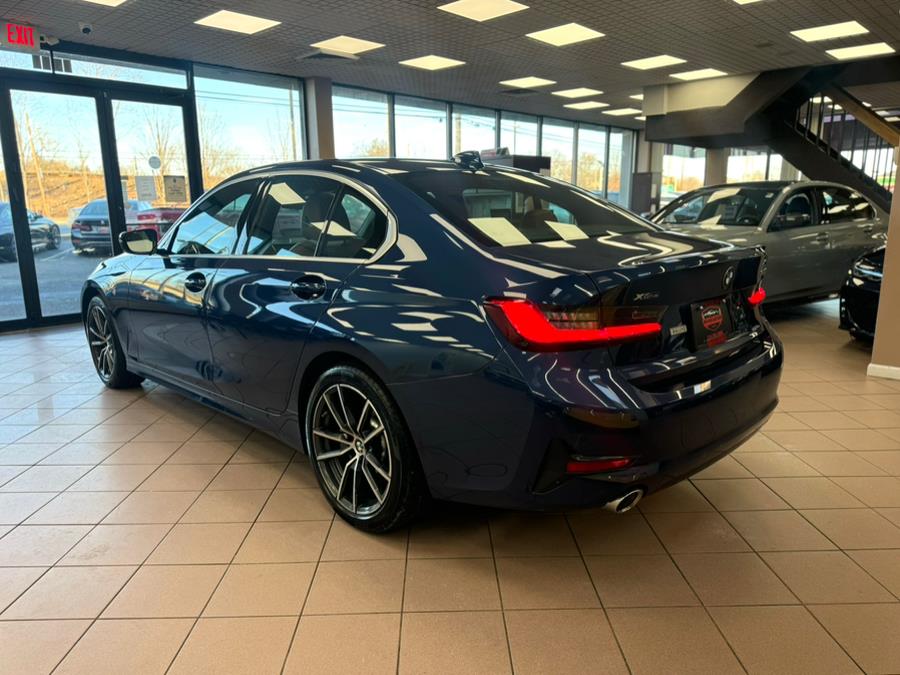 2021 BMW 3-Series 330i xDrive Sedan North Americ photo