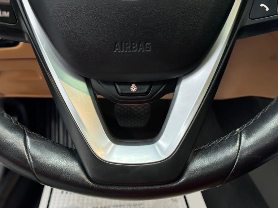 2021 BMW 3-Series 330i xDrive Sedan North Americ photo