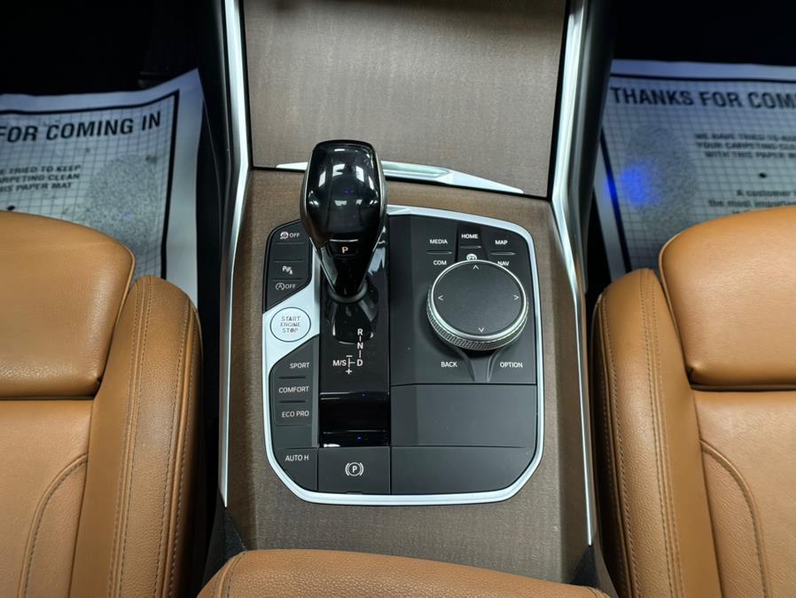 2021 BMW 3-Series 330i xDrive Sedan North Americ photo