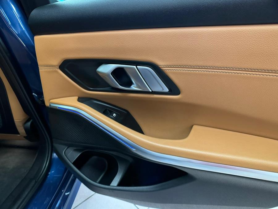 2021 BMW 3-Series 330i xDrive Sedan North Americ photo