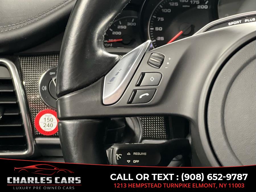 2014 Porsche Panamera GTS photo