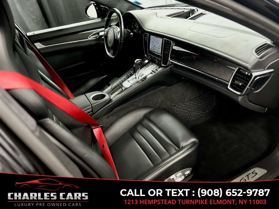 2014 Porsche Panamera GTS photo