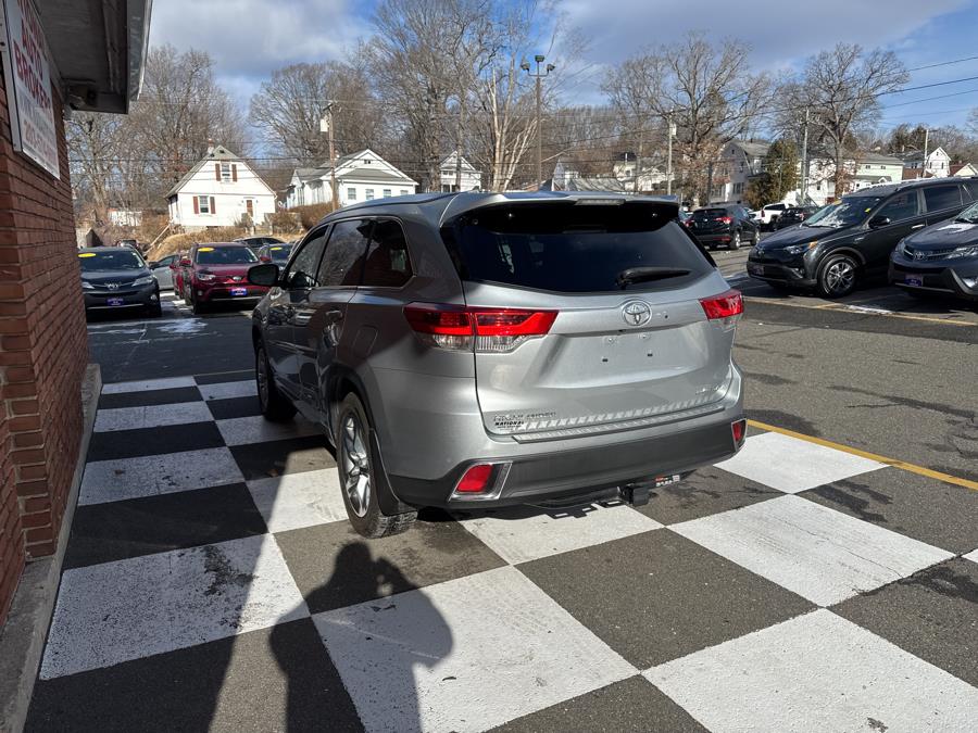 2018 Toyota Highlander Limited V6 AWD photo