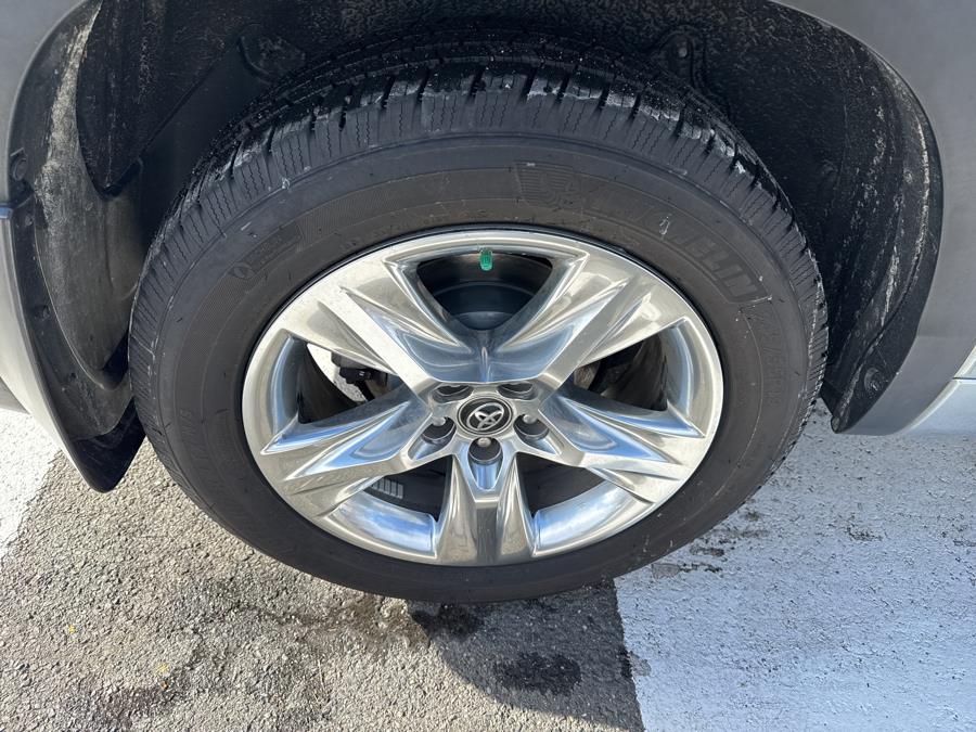 2018 Toyota Highlander Limited V6 AWD photo