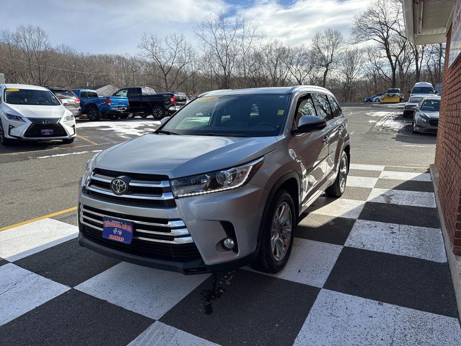 2018 Toyota Highlander Limited V6 AWD photo