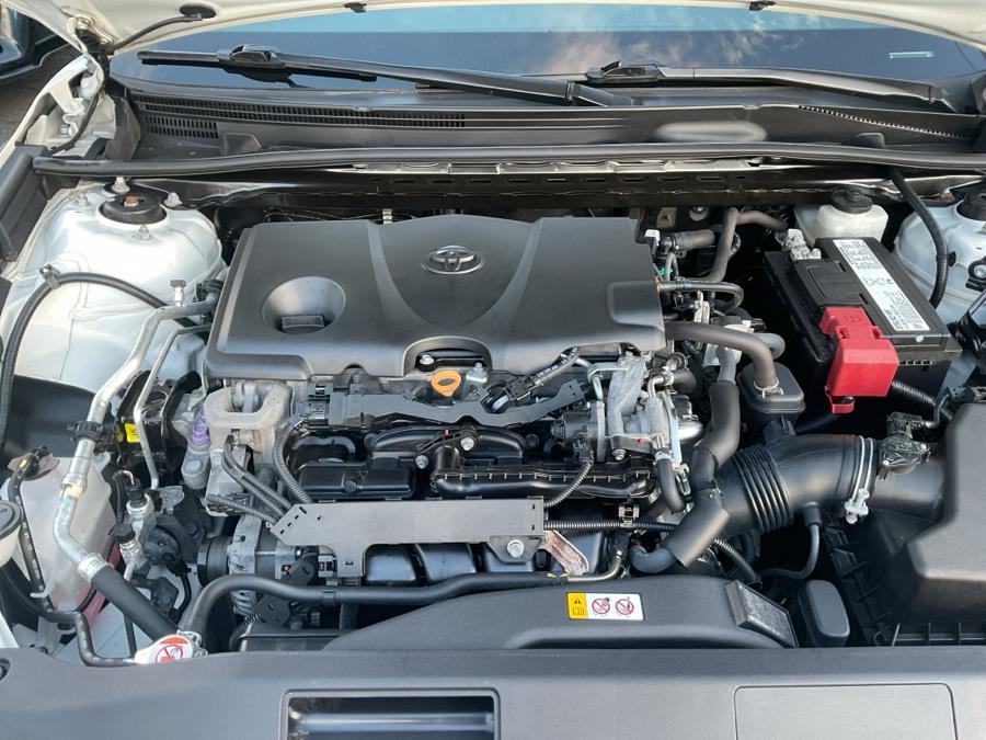 2020 Toyota Camry XLE Auto (Natl) photo