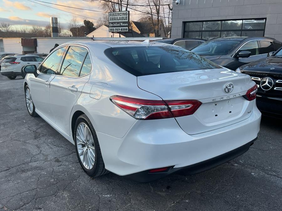 2020 Toyota Camry XLE Auto (Natl) photo