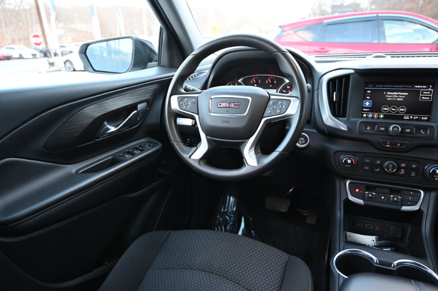 2022 GMC Terrain AWD 4dr SLE photo